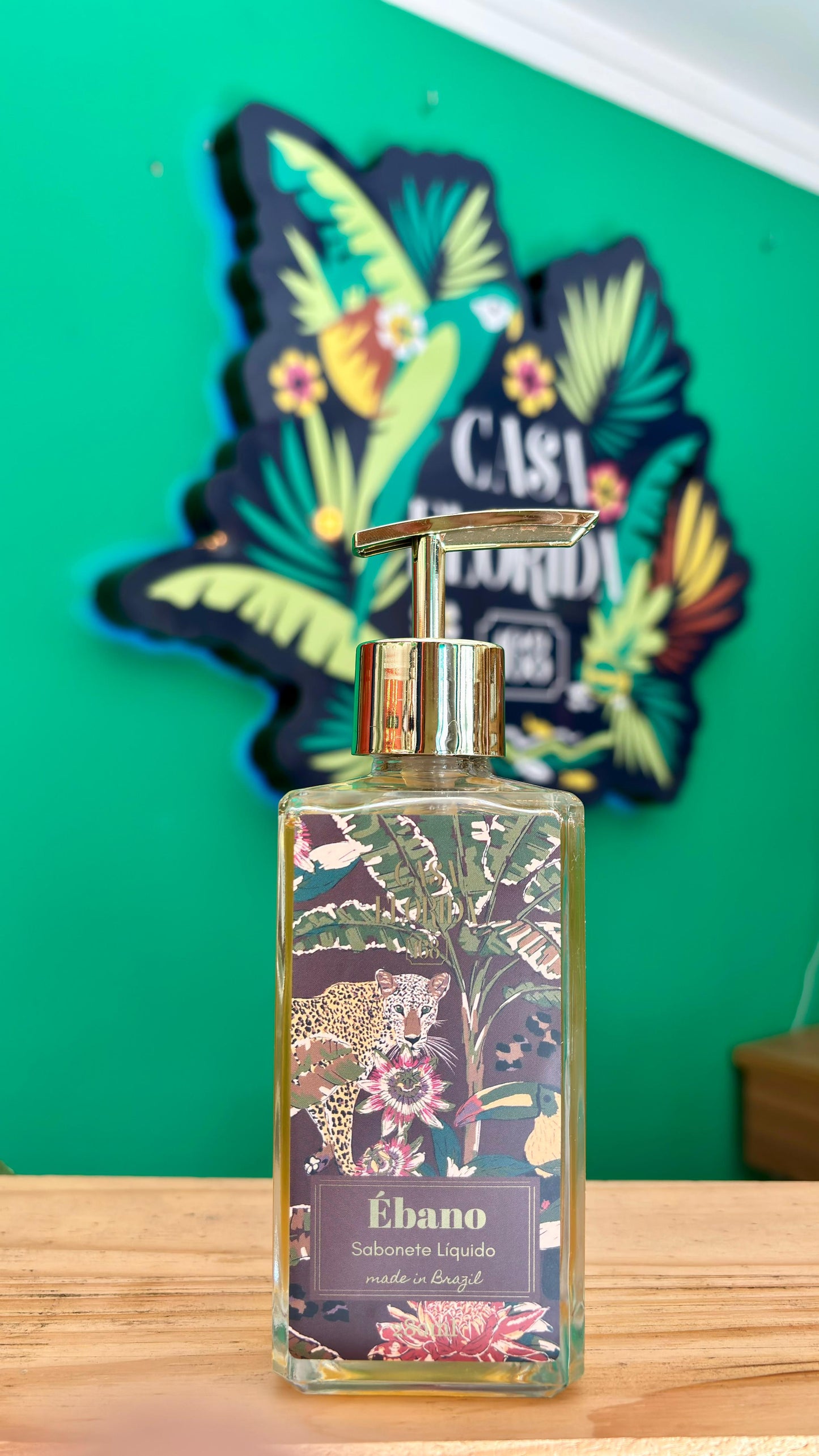 Sabonete Líquido Ébano