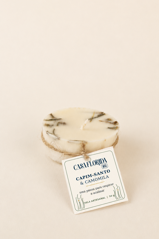 Vela Artesanal Capim-Santo & Camomila — 50 g